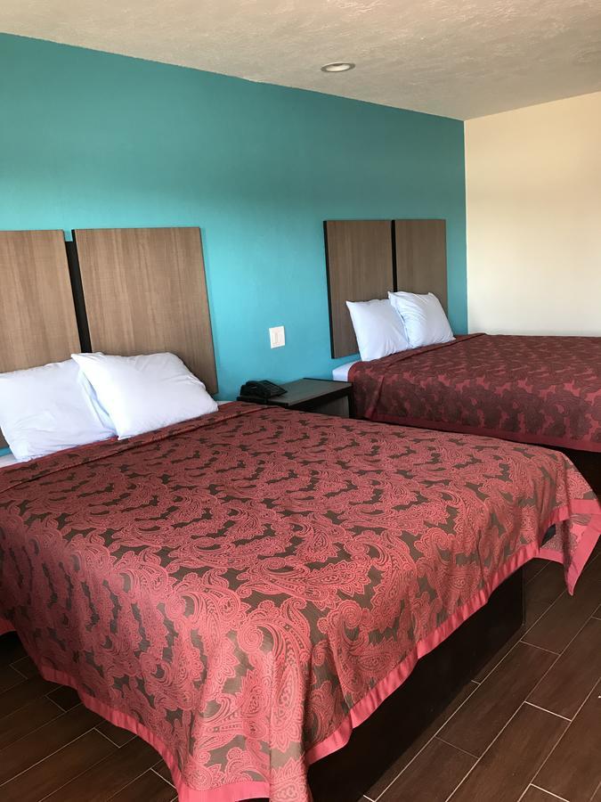 Moonlight Inn & Suites Jersey Village Экстерьер фото